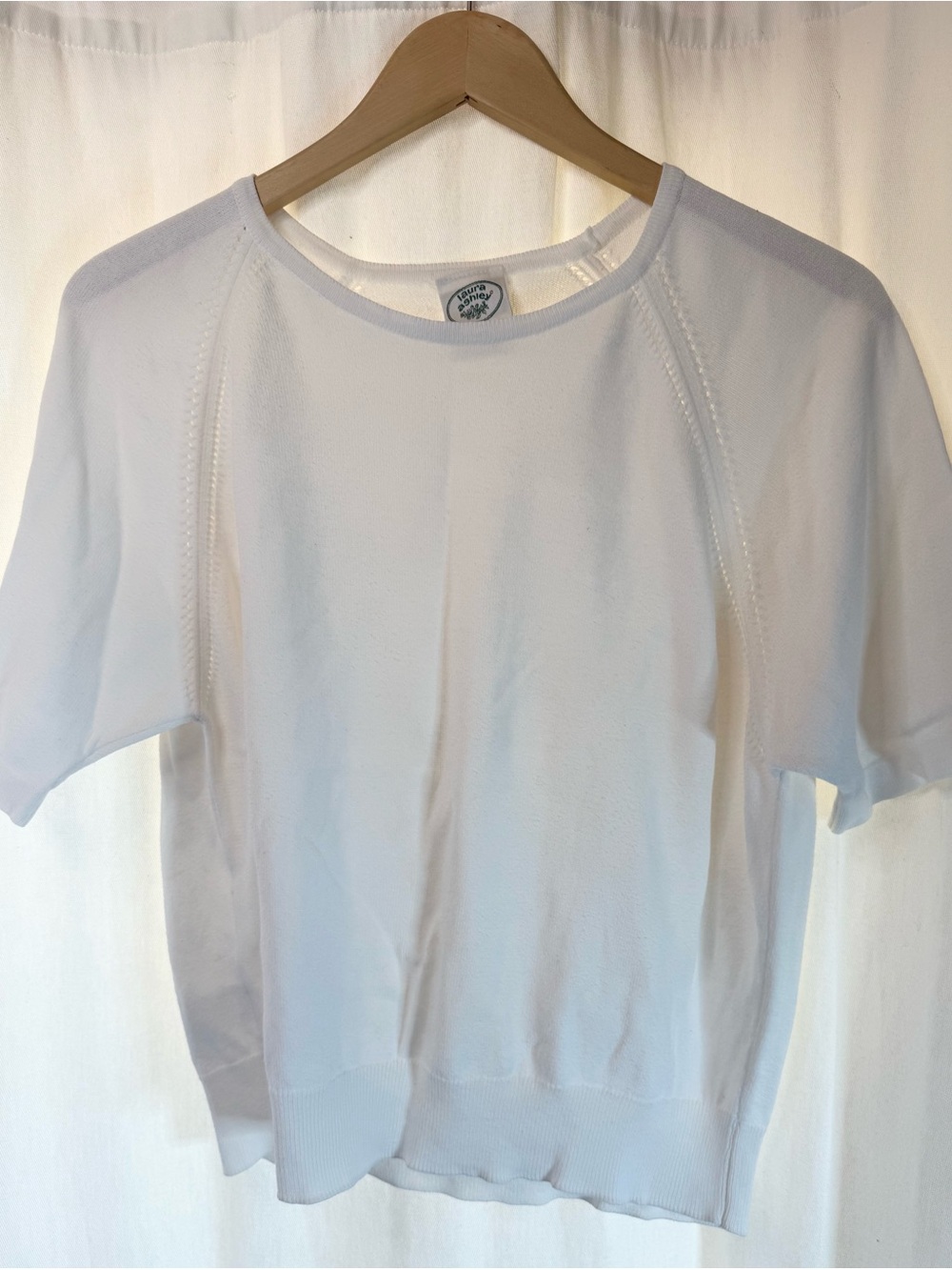 🤍 Vintage Laura Ashley Cotton Top 🤍